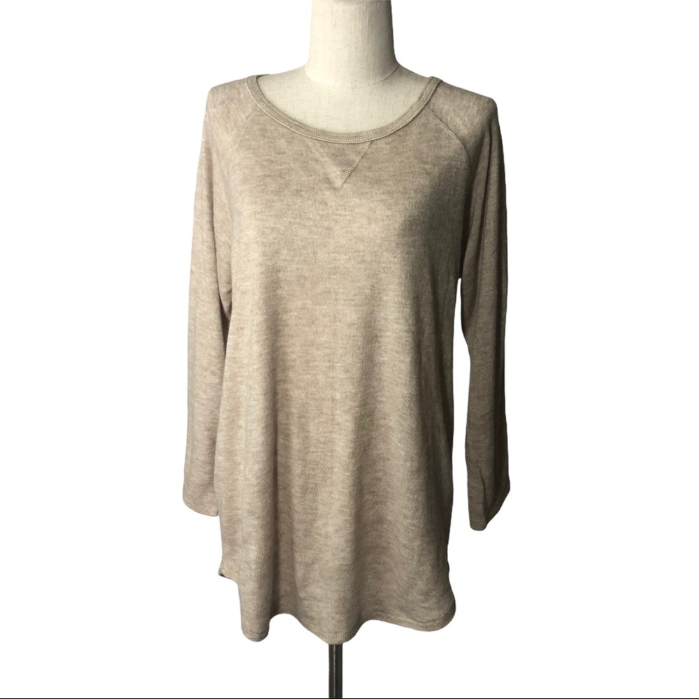 Soft by Joie L beige long sleeve scoop neck top